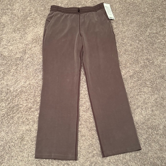Lululemon softstreme high-rise pants, regular length, espresso, brown size 10 - Picture 3 of 4